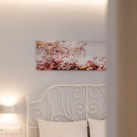 Athena Lux Maison Daire *