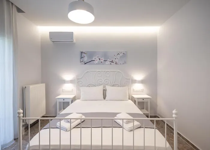 Athena Lux Maison Apartment *
