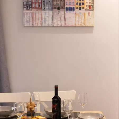 Appartement Athena Lux Maison *