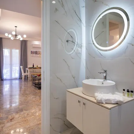 Athena Lux Maison Appartement