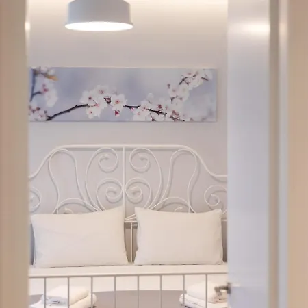 Athena Lux Maison Апартаменты