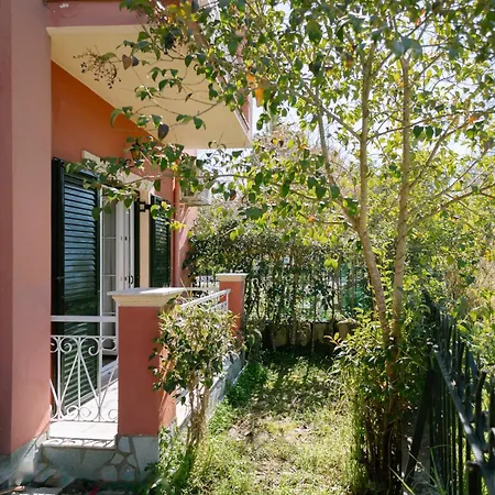 Апартаменты Athena Lux Maison